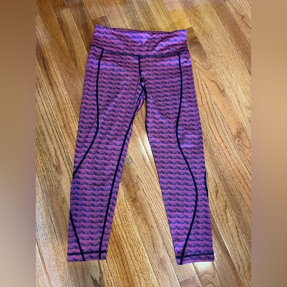 Vineyard vines size S crop performance leggings - Picture 2 of 8